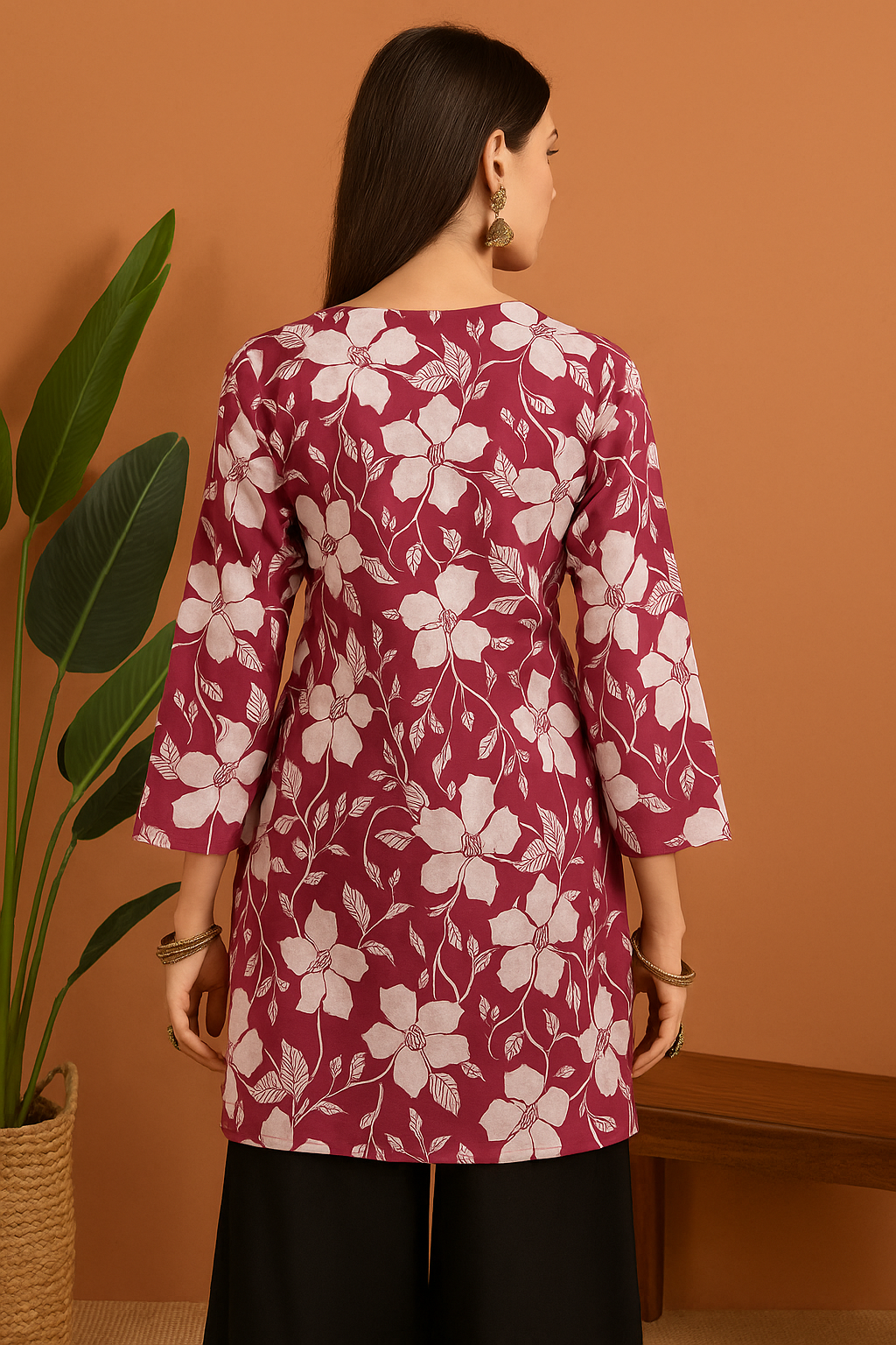 Udariya Women’s Floral Print Short Kurti – Elegant Square Neck PINK